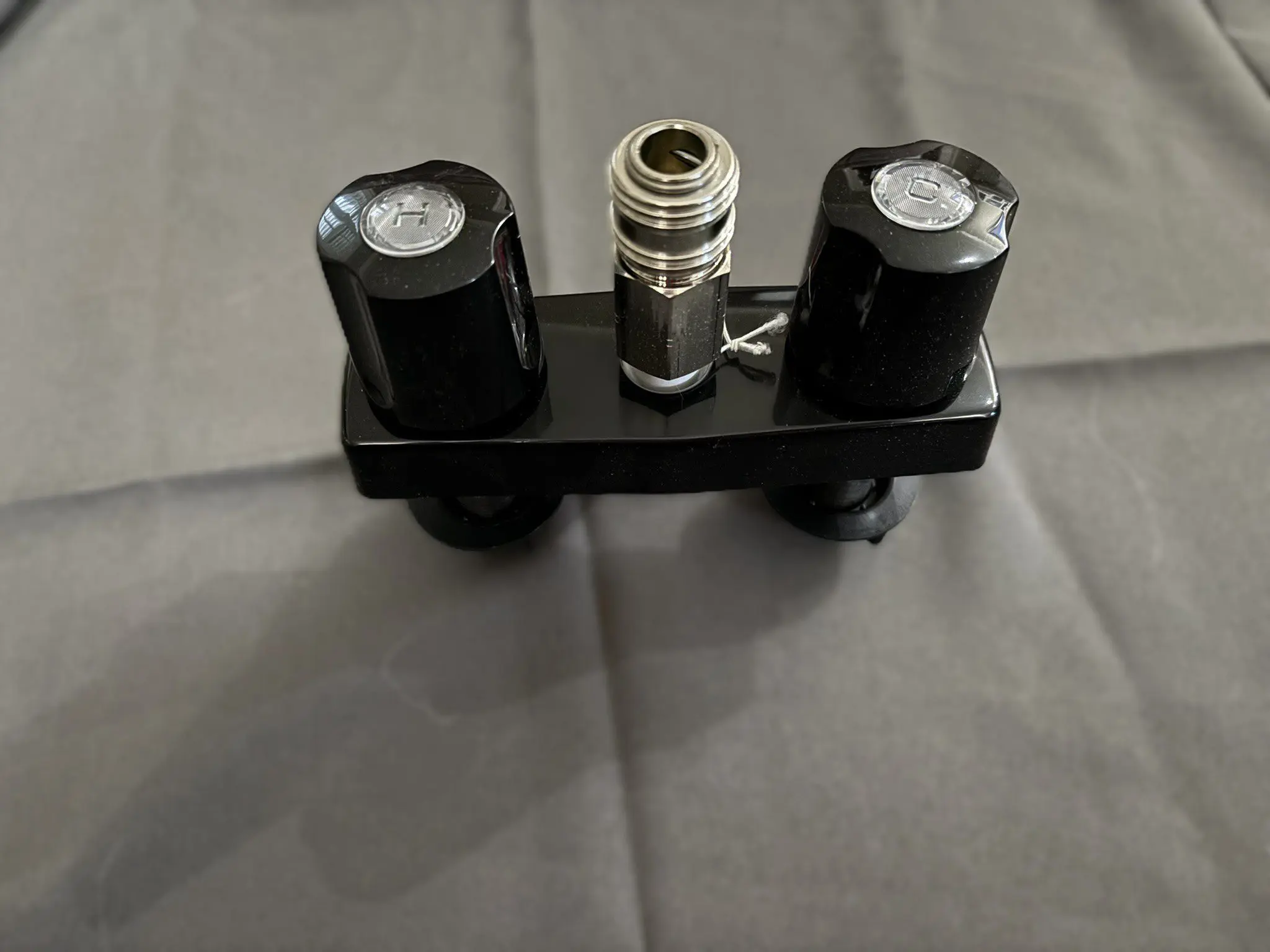RV shower faucet dual knob hot and cold water mixing valve