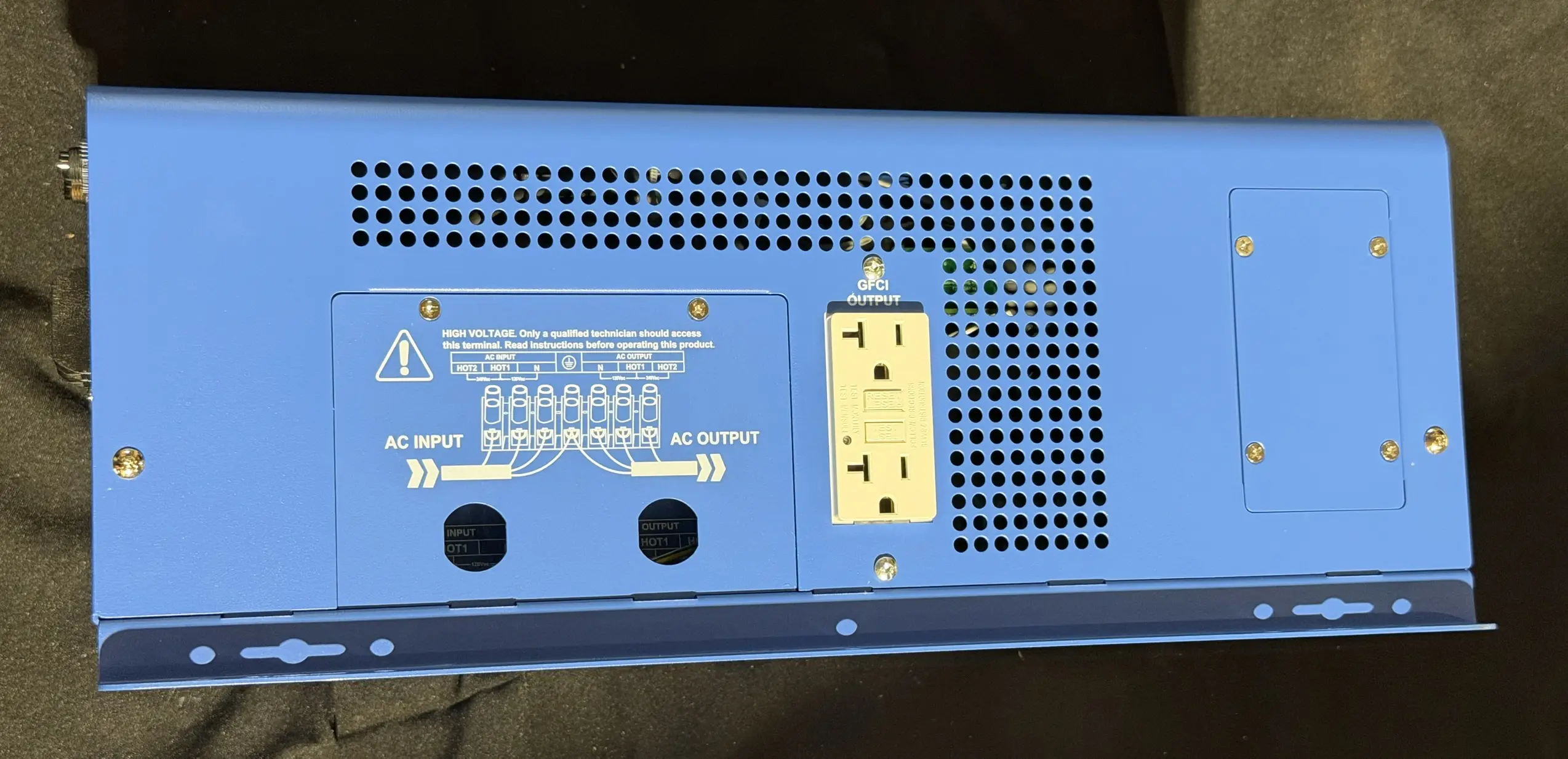 AIMS 3000W inverter charger GFCI outlet and AC input/output terminal panel