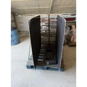 Cascade 25D-CCB-160 carton clamp with pads open